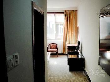 Wutaishan Yanghua Hotel Taihuai Экстерьер фото